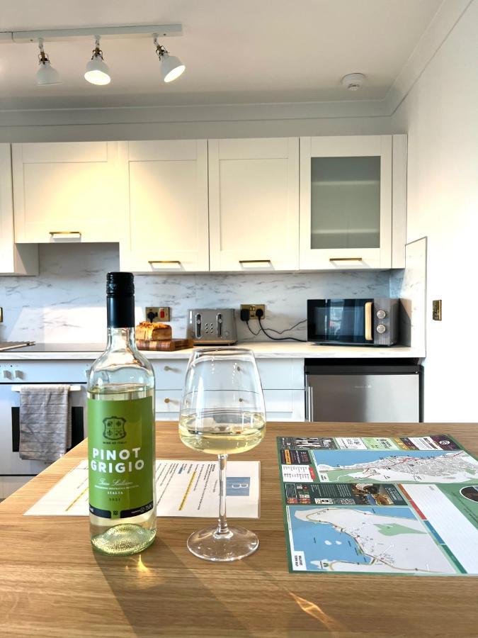 Bellevue Apartment Largs Bagian luar foto