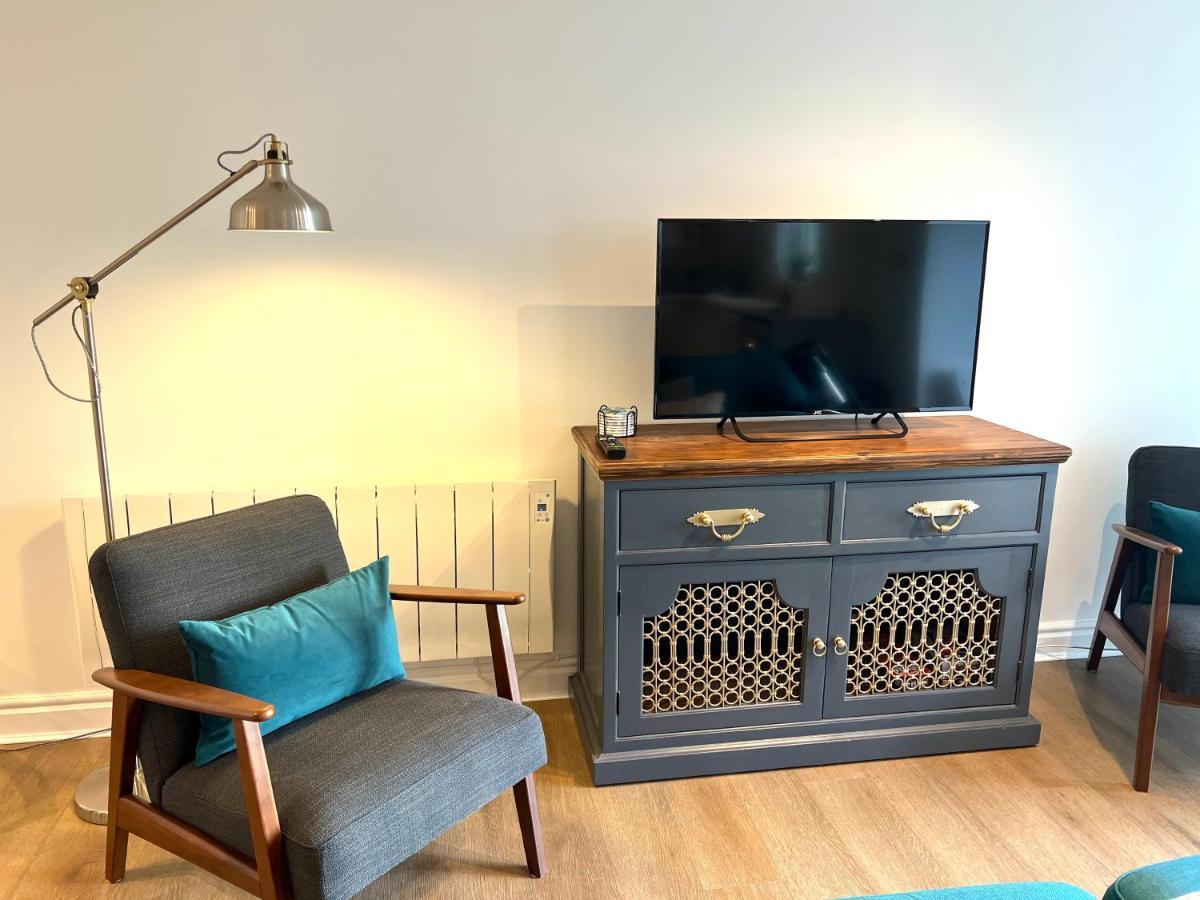 Bellevue Apartment Largs Bagian luar foto